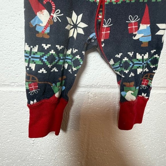 Hannah Andersson Gnome Sweet Gnome Baby Sleeper - Picture 2 of 7